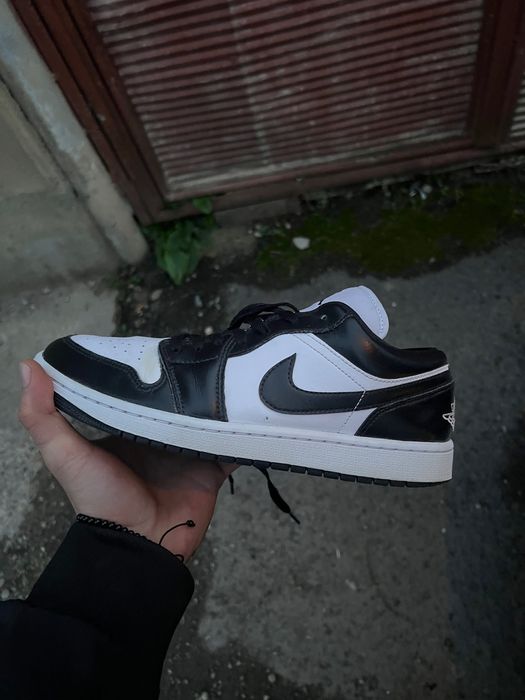 Vand adidasi nike , jordan , addidas