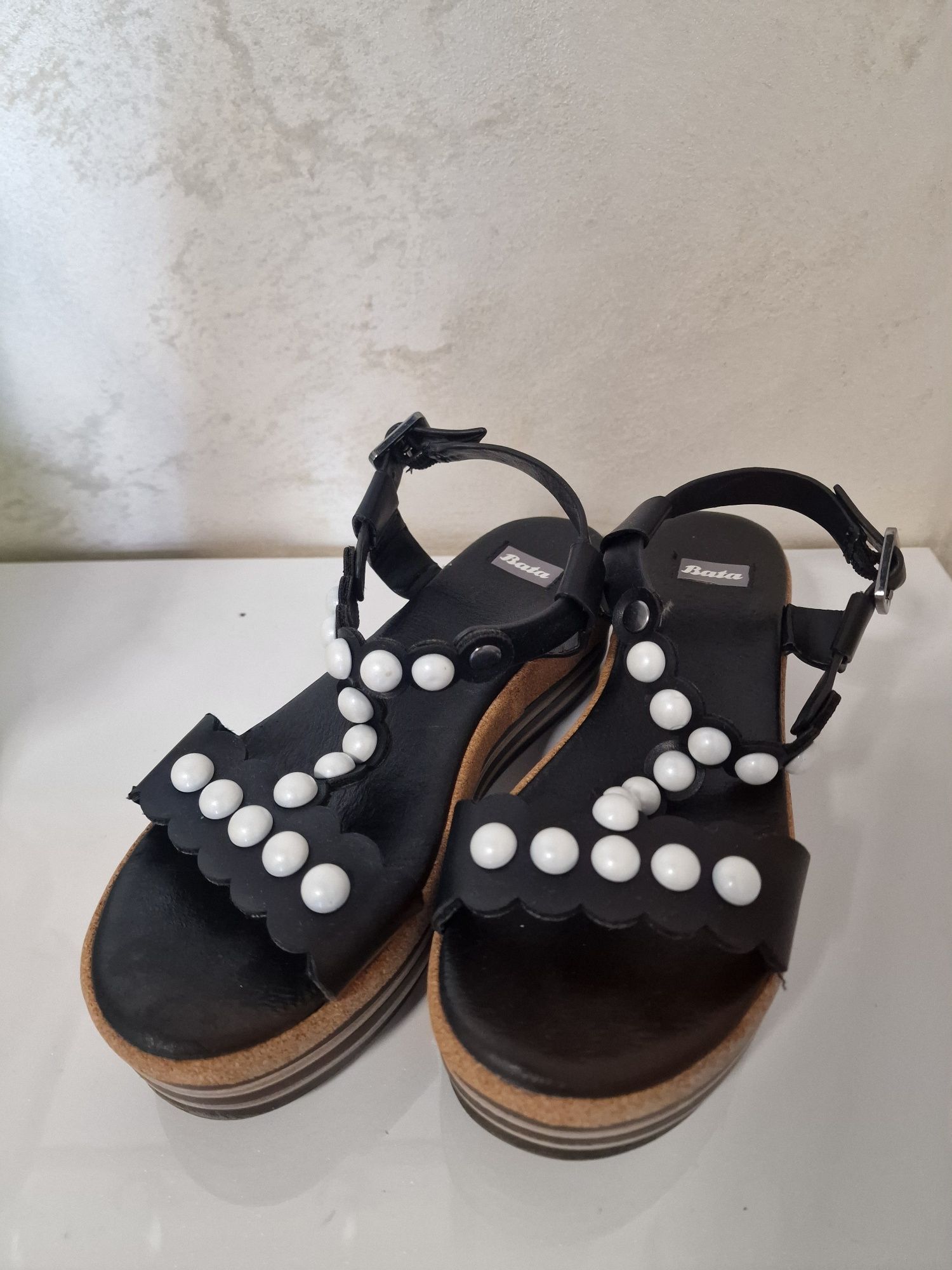 Sandale Bata negre