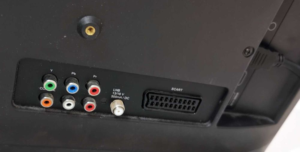 Televizor bucatarie led - Terris 2242 - 22 inch-56 cm - impecabil