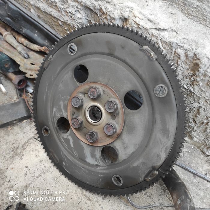 Продам венец на Мазда 626 птичка автомат