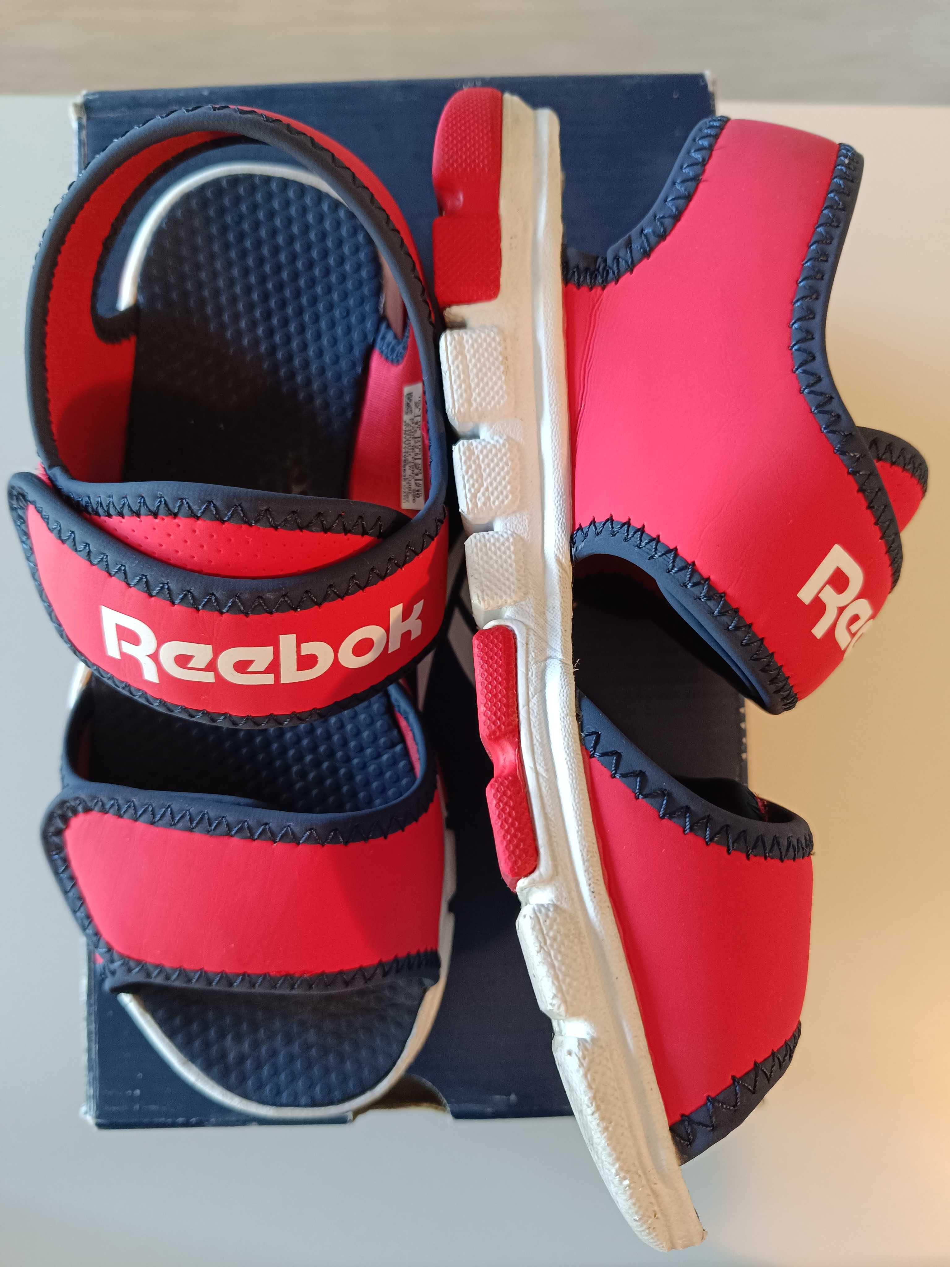 Сандали Reebok р-р 32.5