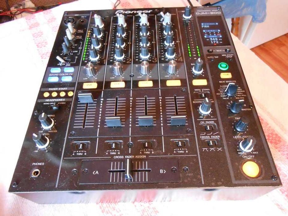 mixer Pioneer DJM 800 ca CDJ,Behringer,Reloop,Mackie,Omnitronic
