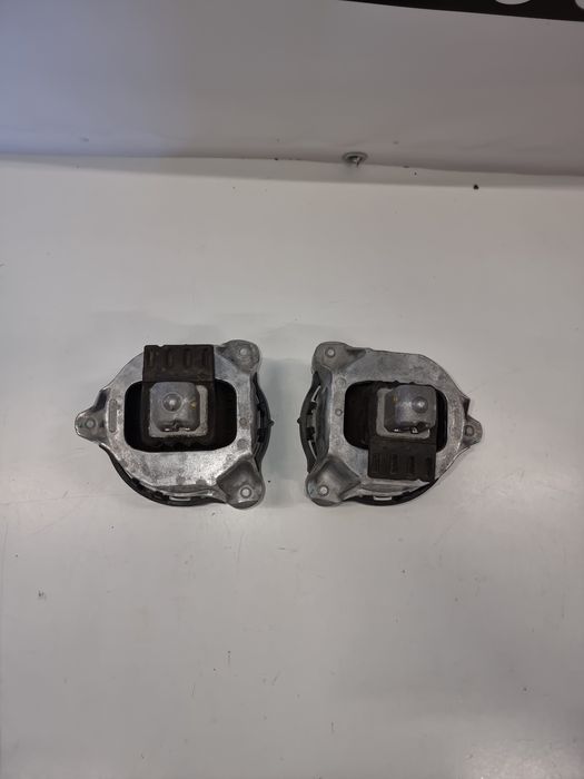 Tampon motor stânga sau dreapta BMW X3 G01/ X4 G02/cod-6860471/6860472