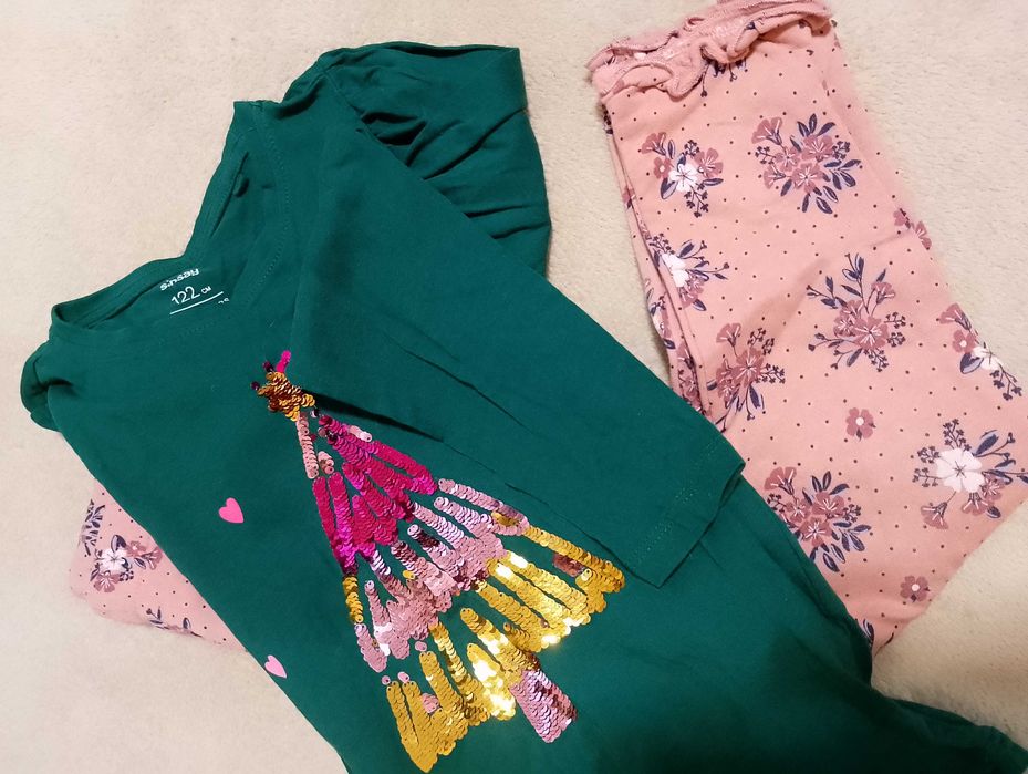 Дрехи за момиче 122