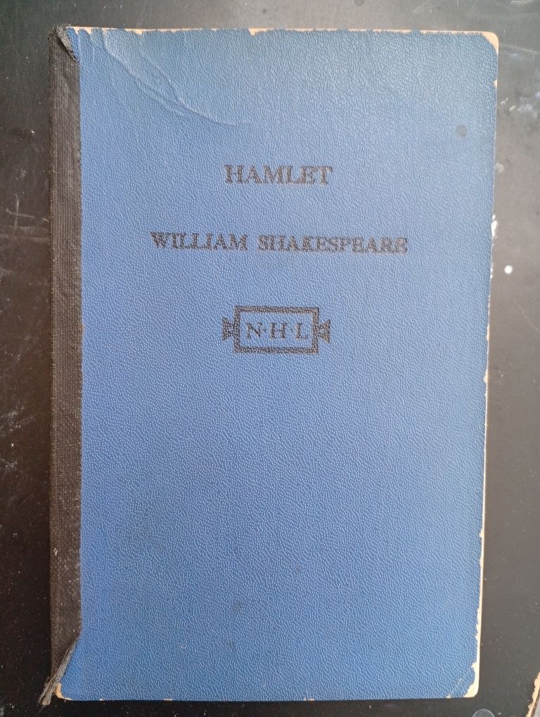 Английски книги и речници