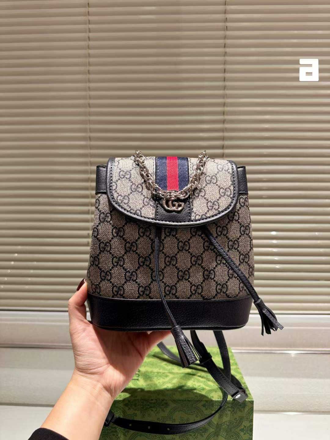 Geanta de mana dama Gucci  601-02