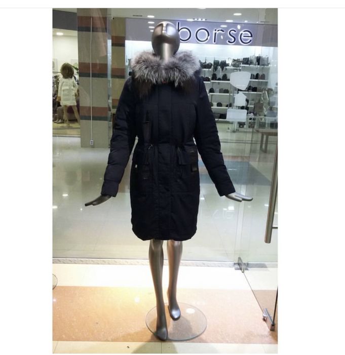 Продам парку зимнюю