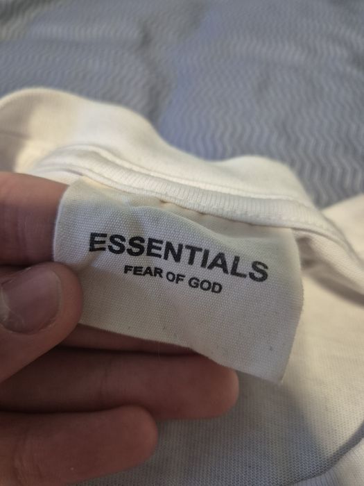 Essentials тениска размер S