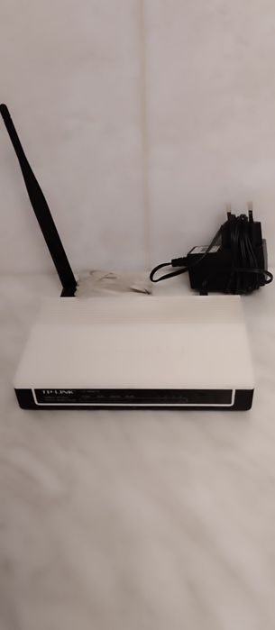 Роутор TP Link, в рабочем состоянии.