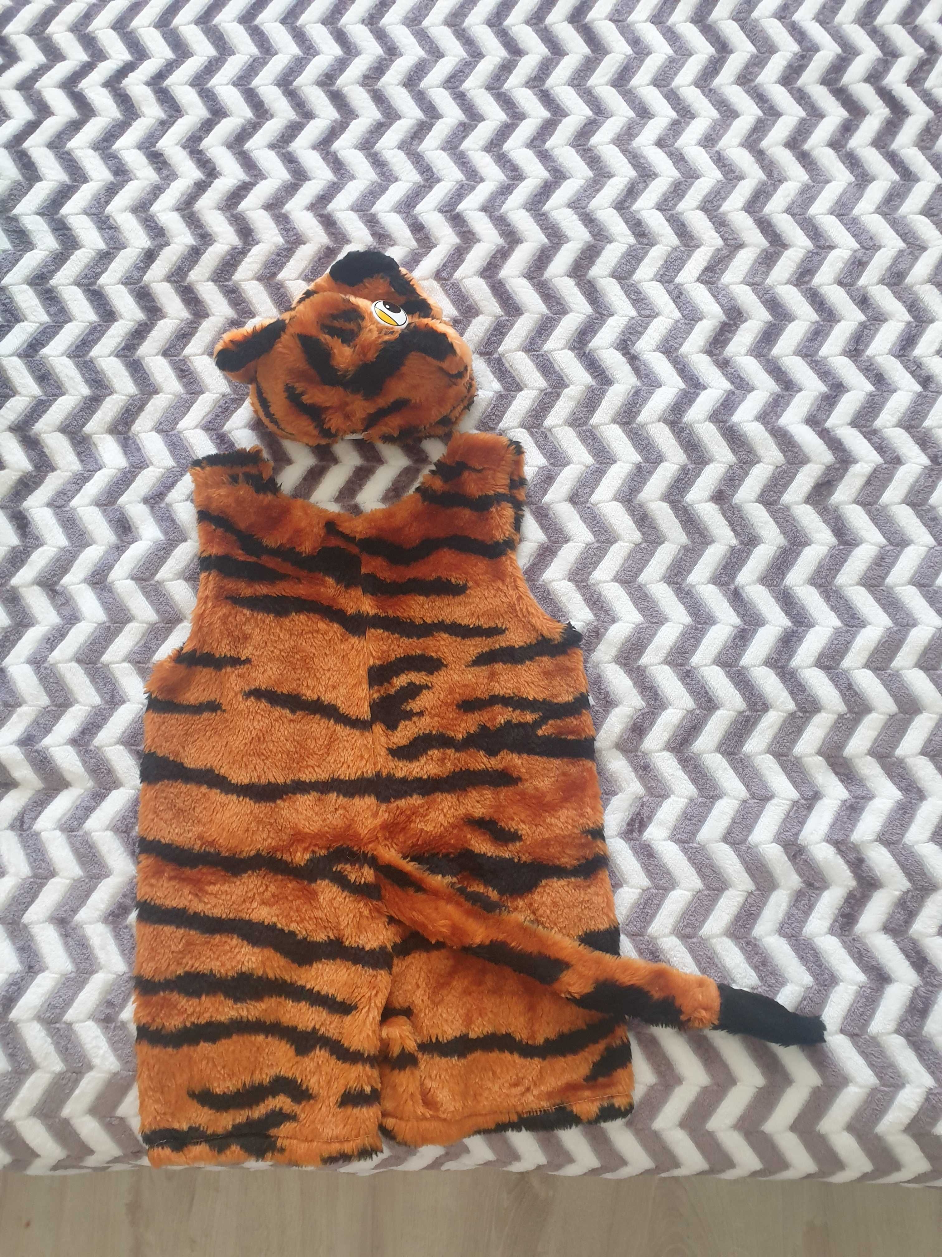Новогодний костюм тигренка на 4-5 -6 лет