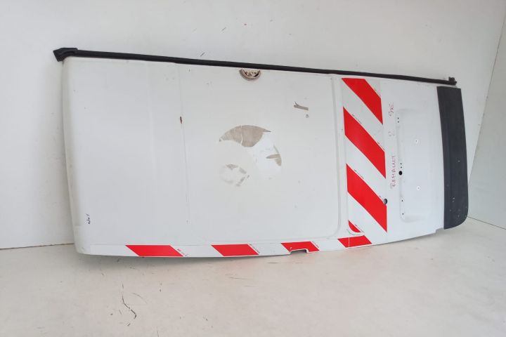 Usa  Batanta stanga spate Renault Master a 3-a generatie