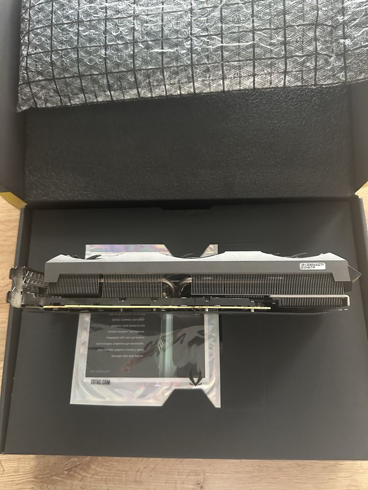 Placă video RTX 3090 Zotac Gaming Trinity – 24 GB GDDR6X