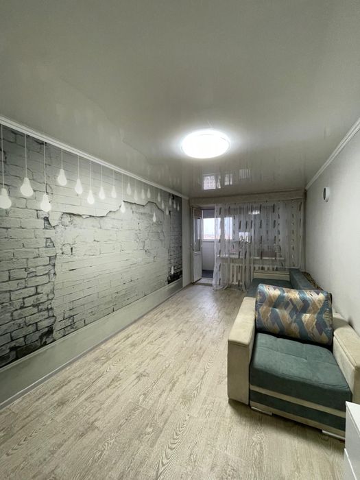 Продам 1 комнатная кв район гуливер