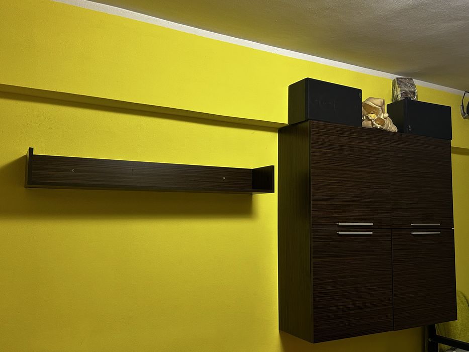 Mobila sufragerie/ rafturi si dulap Wenghe/ ca noi