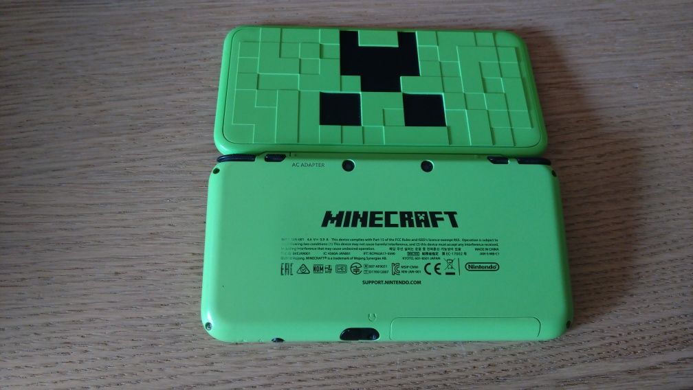 New Nintendo 2ds xl Minecraft edition