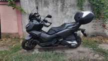 Vând Honda ADV350 In garantie