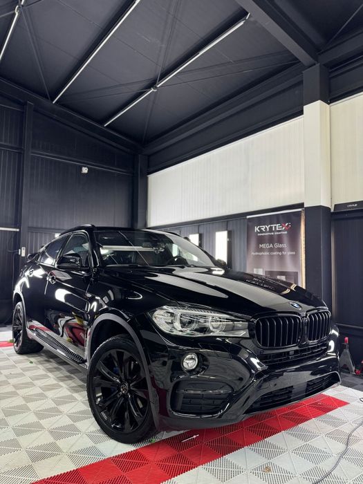 Vand/schimb bmw x6 din 2017 cu 190.000 km