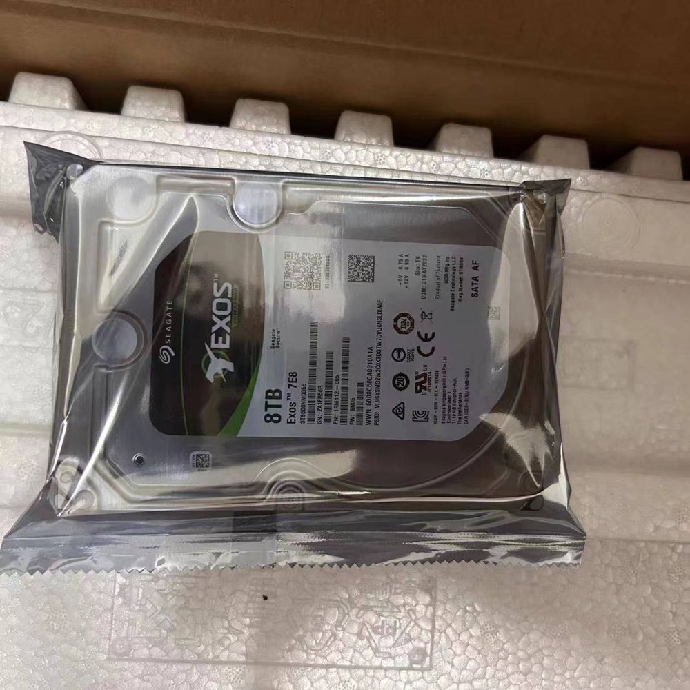 Seagate Exos 7E8 8TB ST8000NM0055