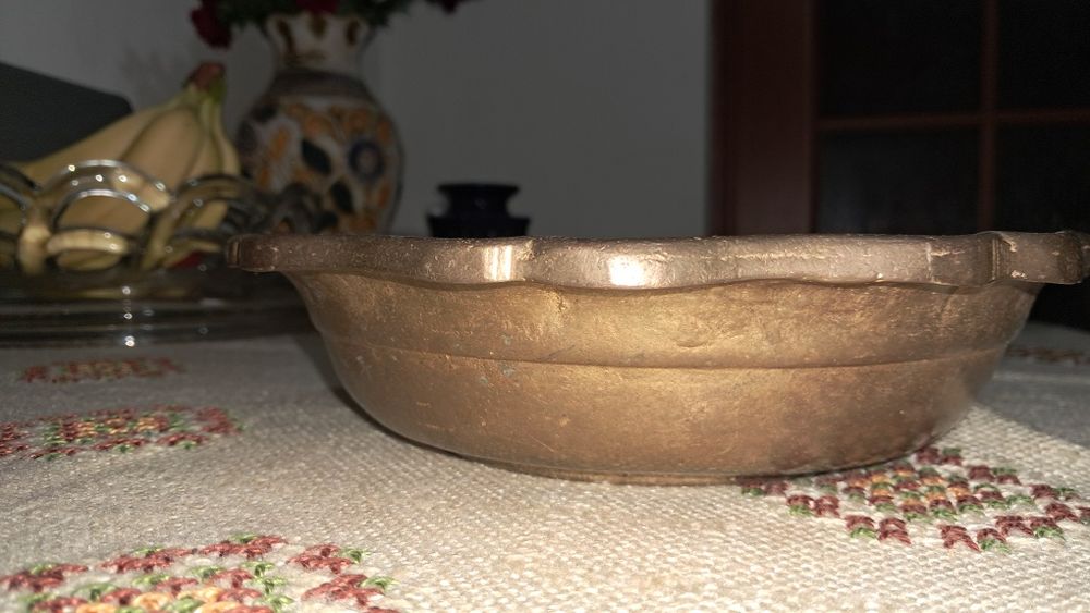 Platou si carafa din bronz masiv , 4,850 kg