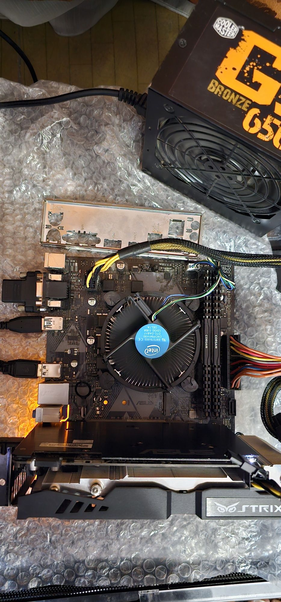 KIT Gaming i5 9400f + Placa de baza ASUS PRIME B360M-K+16 GB DDR4