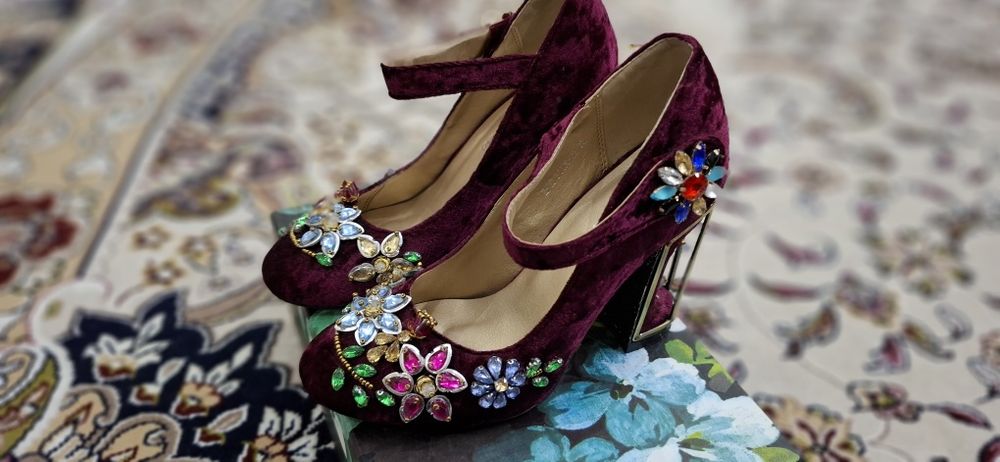 Женские туфли в идеальном состоянии Ayollar tufligi ideal xolatda