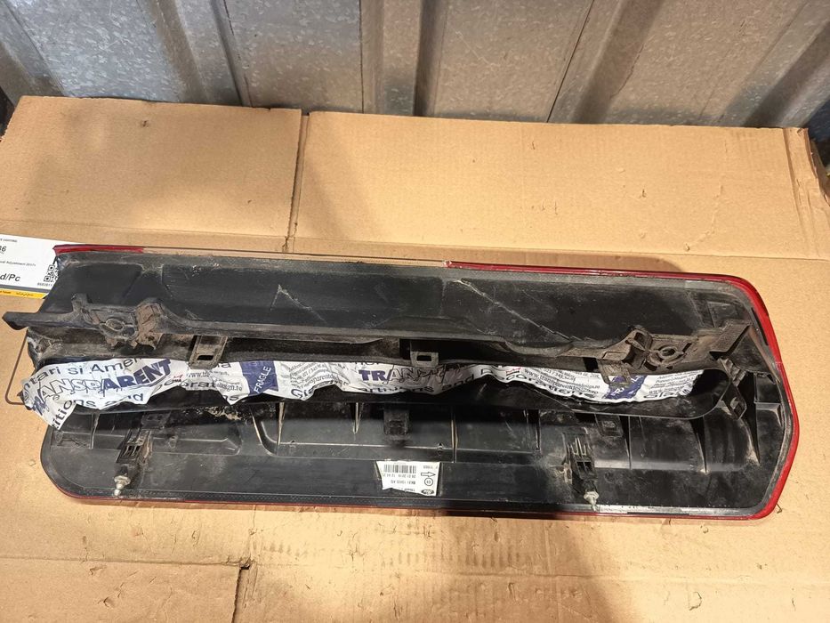 Stop stanga ford transit