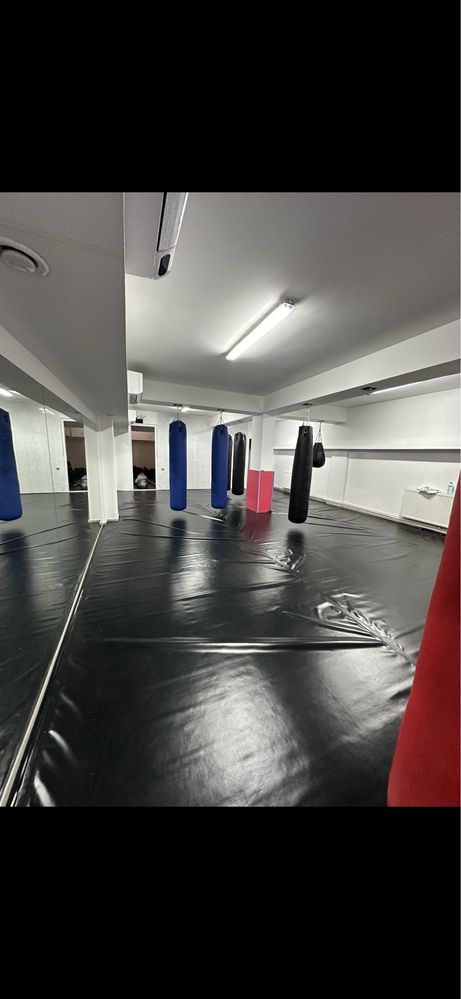 Inchiriez sala de box/kickbox/mma/dansuri