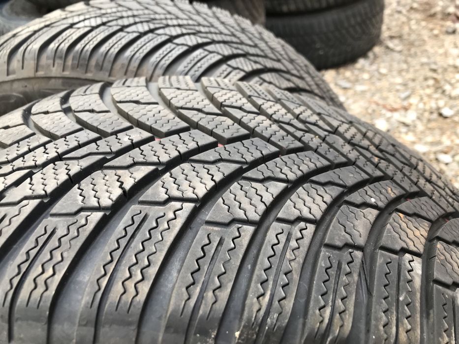 Зимни гуми 2бр.225/55R16