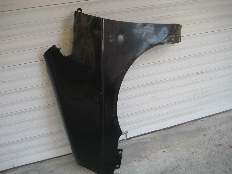 Продава Калник, преден ляв за Такума 2006 г.