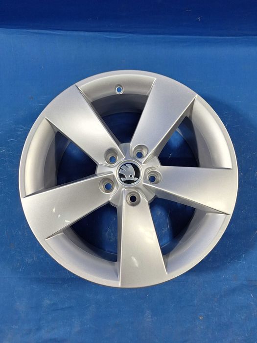 1 Janta Aliaj 5x112 17'' OEM Skoda Octavia 4 / Superb - 7J ET 40 NOUA