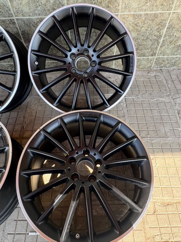 Оригинални джанти AMG 19 цола