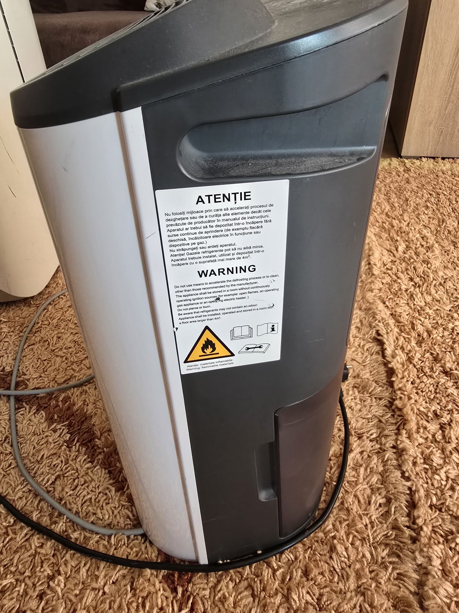 Dezumidificator AlecoAir D16