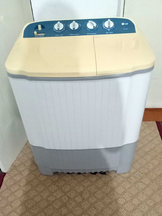 Полу автомат стиральный машина