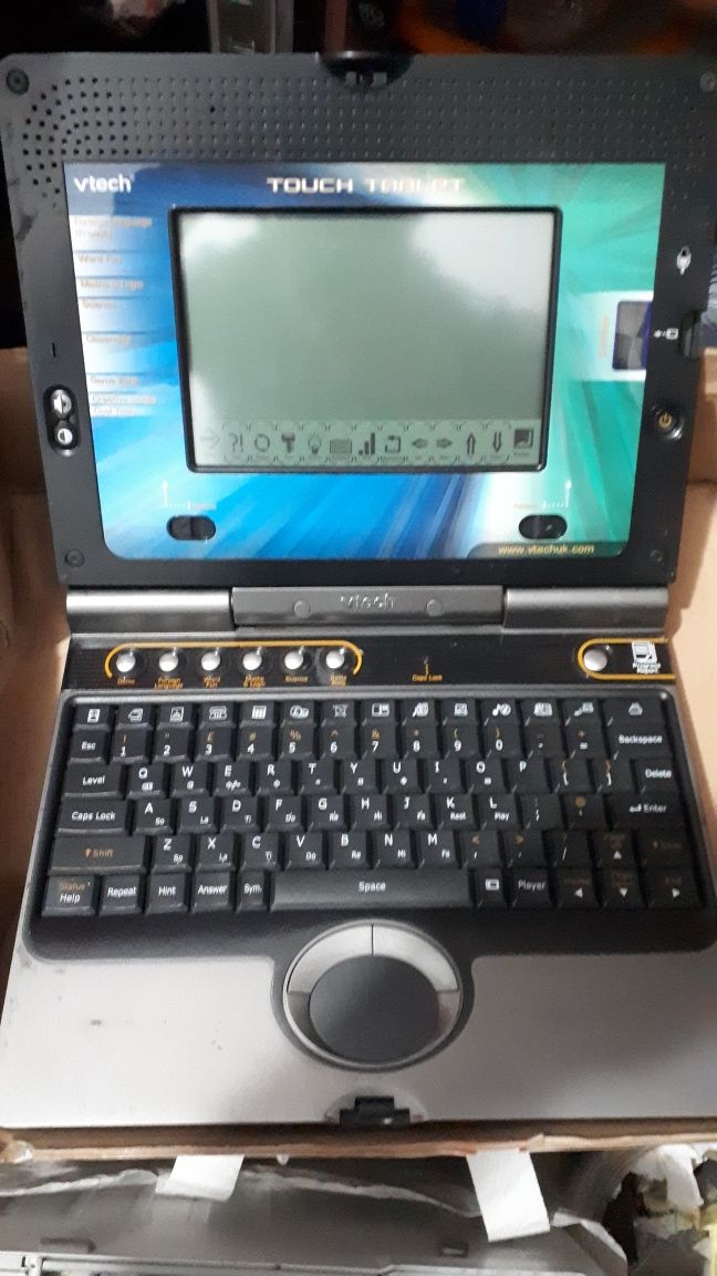 TABLETA TACTILĂ VTECH Advanced 120 DE activități