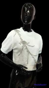 Блуза от плетиво с ръчно бродирани кристали