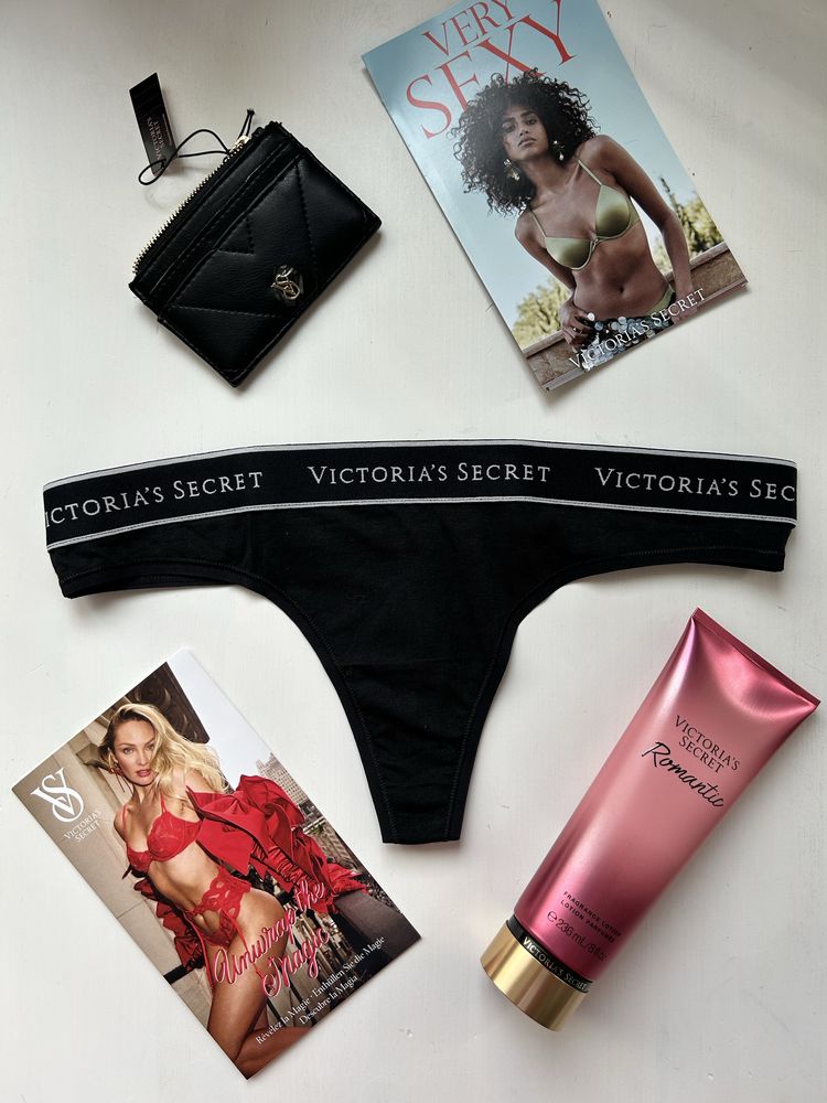 Victoria`s Secret нови оригинални дамски бикини тип прашки M размер