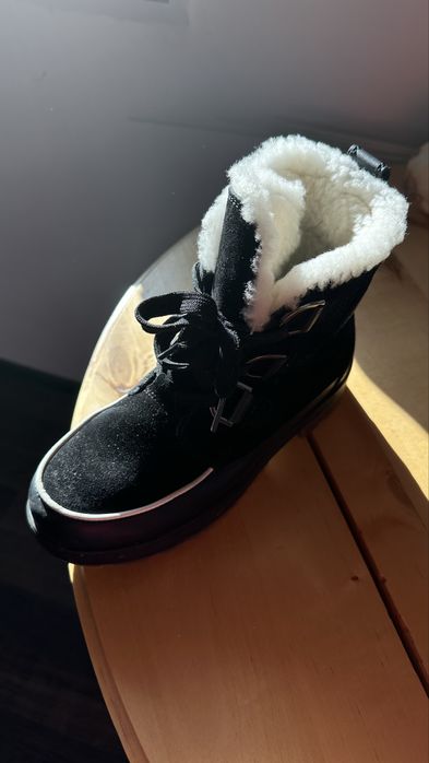 Зимние ботинки девочке