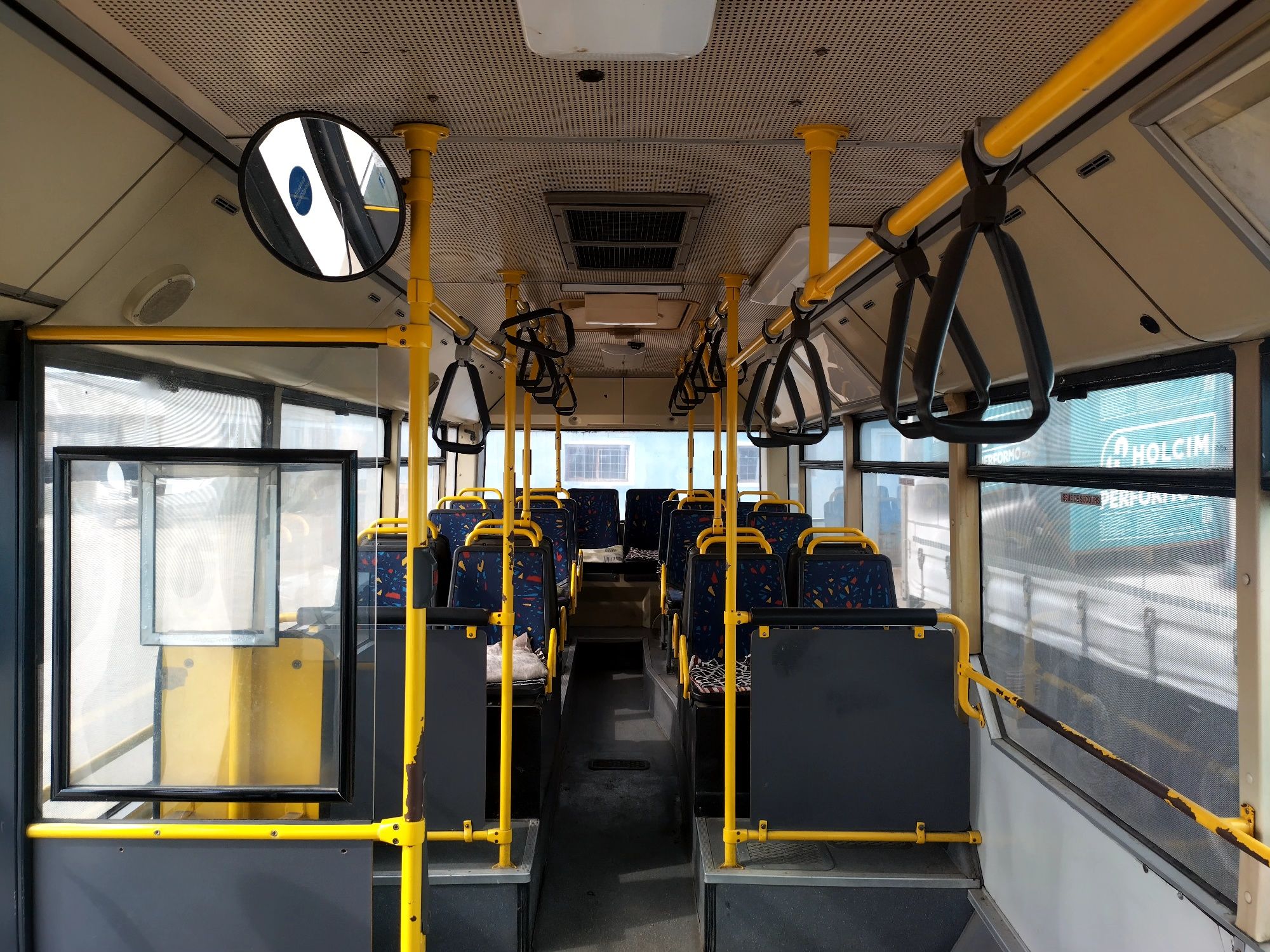 Autobuz MAN A10 28M NL222
