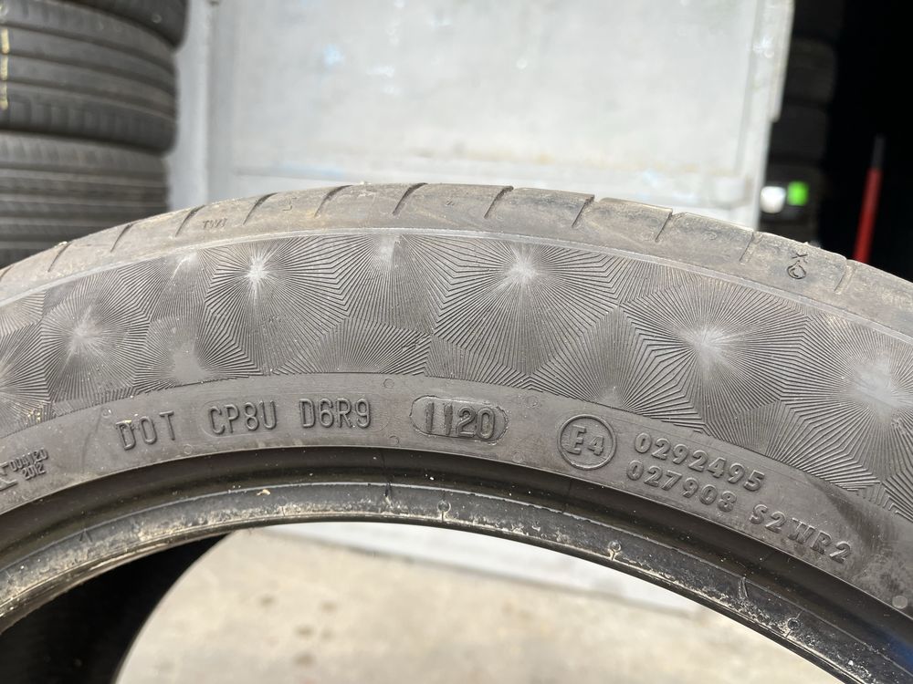 2 бр. летни гуми 245/45/18 Continental DOT 1120 4,2 mm