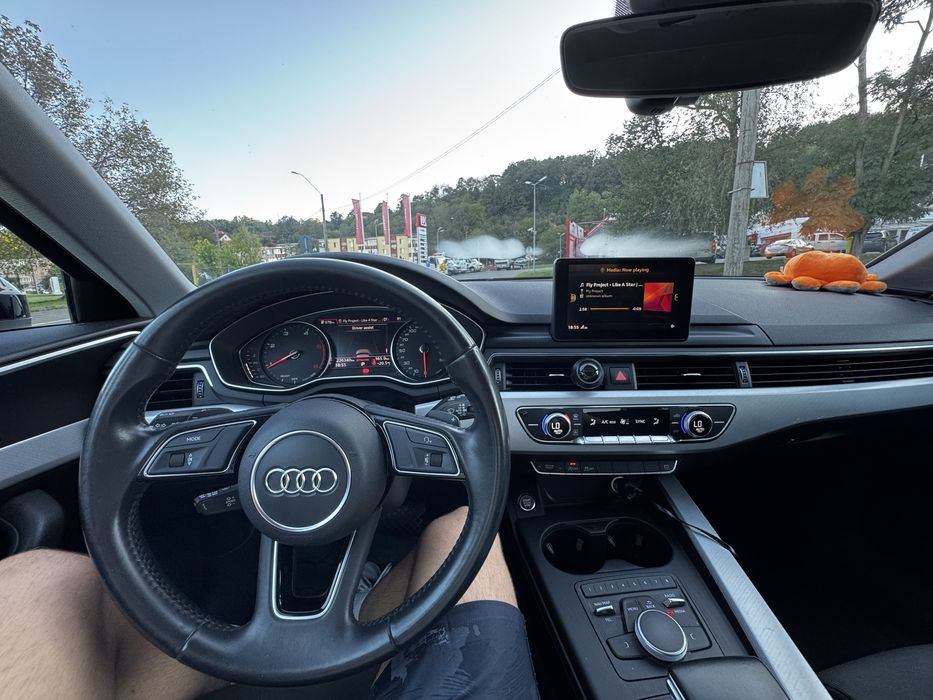 Audi A4, B9 2017