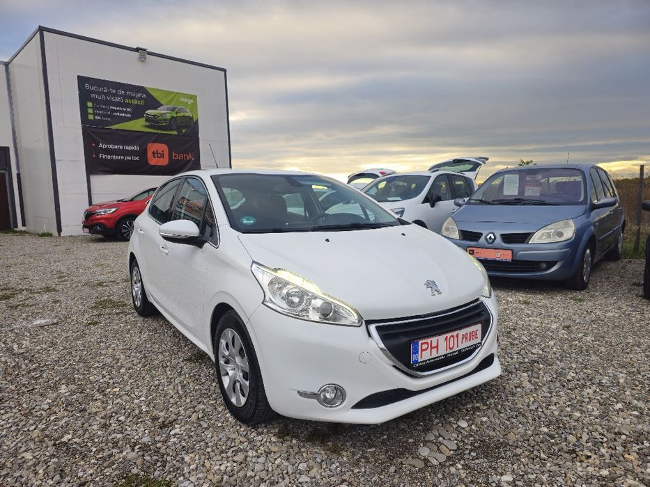 Peugeot 208 2015 1.6d Euro6 Navigatie Climatronic