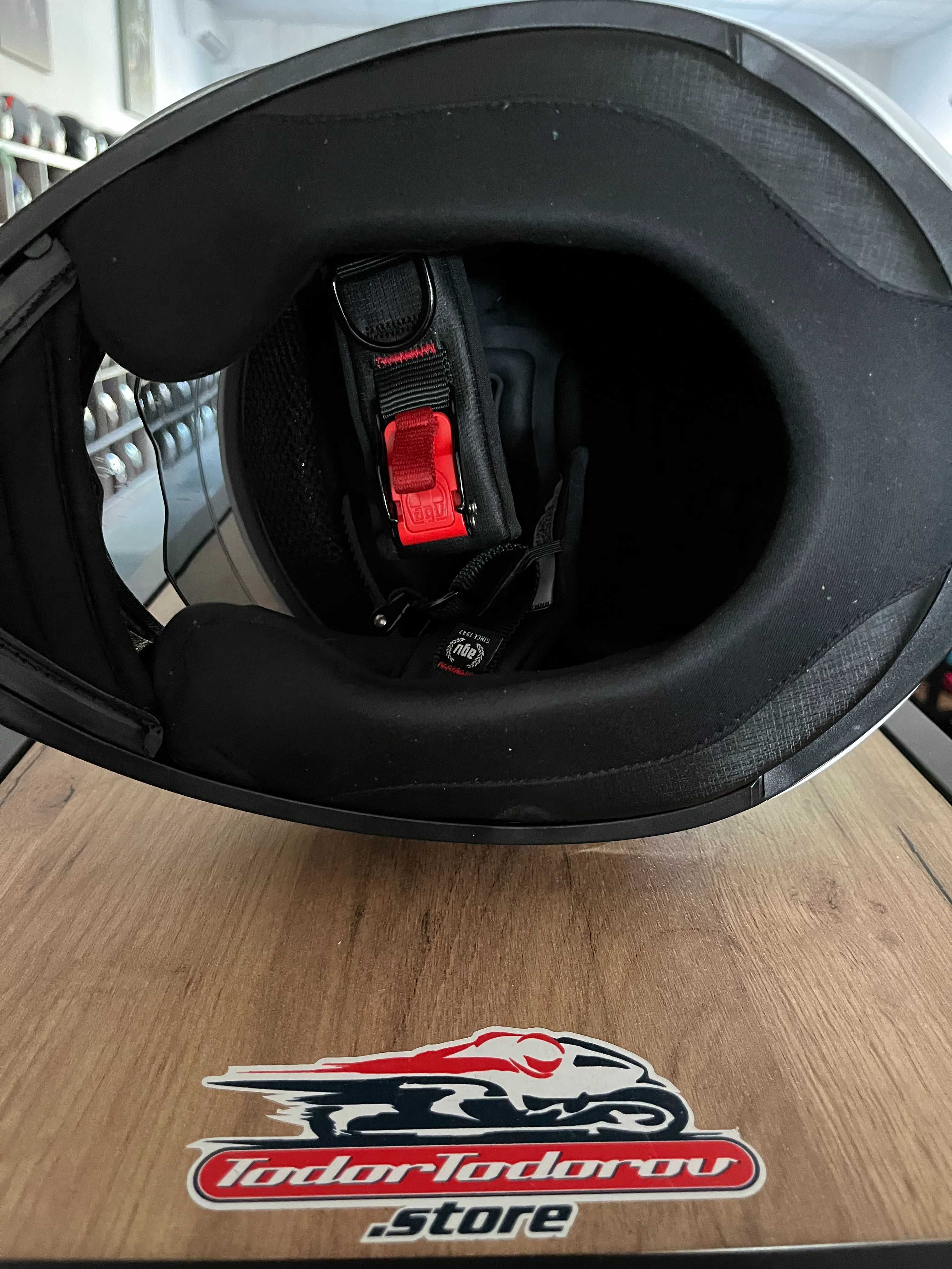 Мото каска AGV K3 SV BRASIL,М 57-58 ,вградени очила,добро състояние