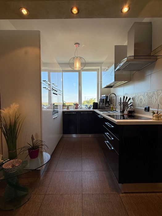 Apartament 2 camere, 60m² , etaj 2 - Colonia Clarii Vii, Jimbolia