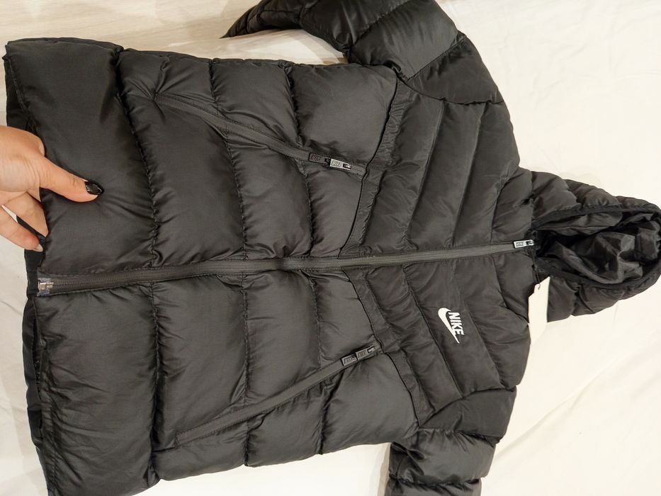 Ново зимно яке найк Nike