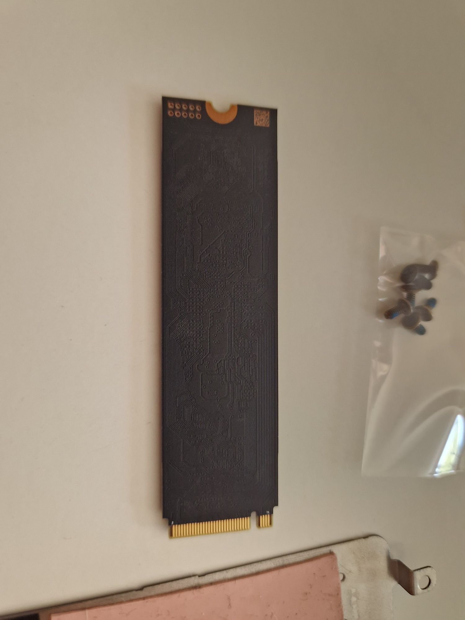 1TB NVMe SSD SK Hynix + оригинални охлаждащи пластини Lenovo Legion
