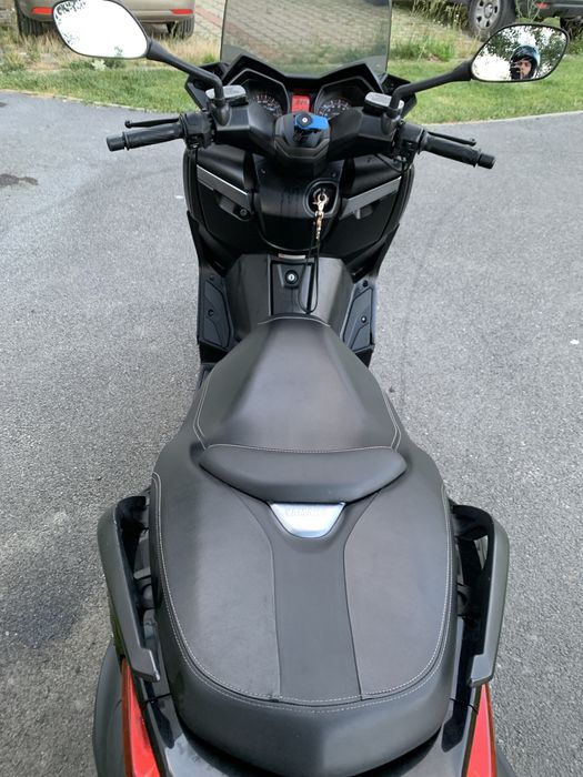 YAMAHA XMAX 400 an 2014 pret fix