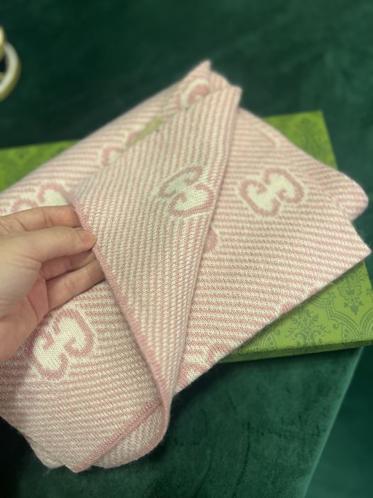 Fular Gucci nou original