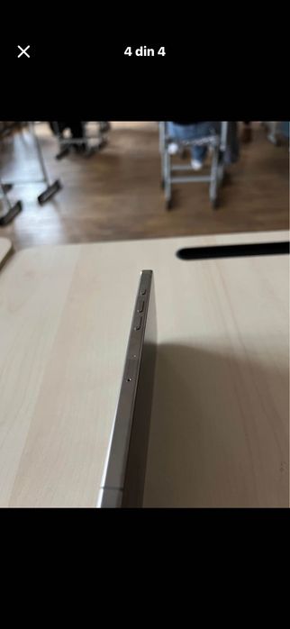 Iphone 15 pro impecabil