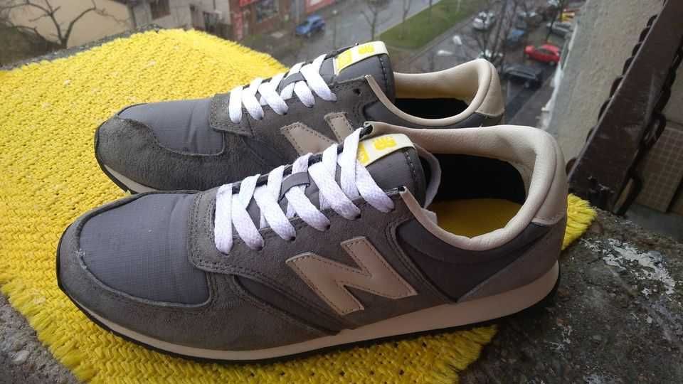 Adidasi unisex New Balance, mar 39 (24.5 cm) made in Vietnam.