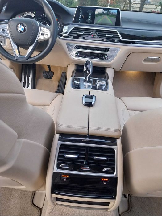 Bmw 730 d G11 , M-PACHET- Long,car vertical,km150 mii, Auto fara daune